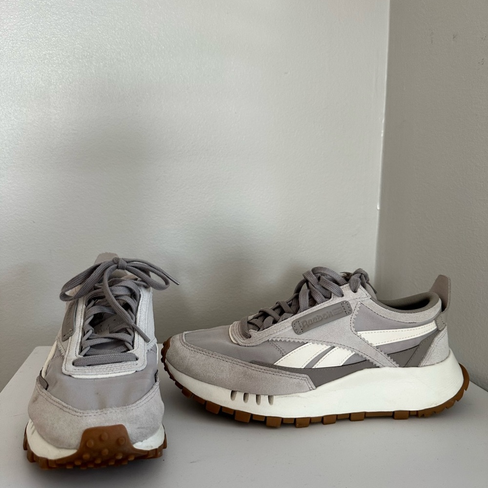 Reebok Classic Gray/Taupe
